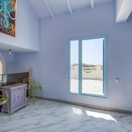 Cruspinera Villa